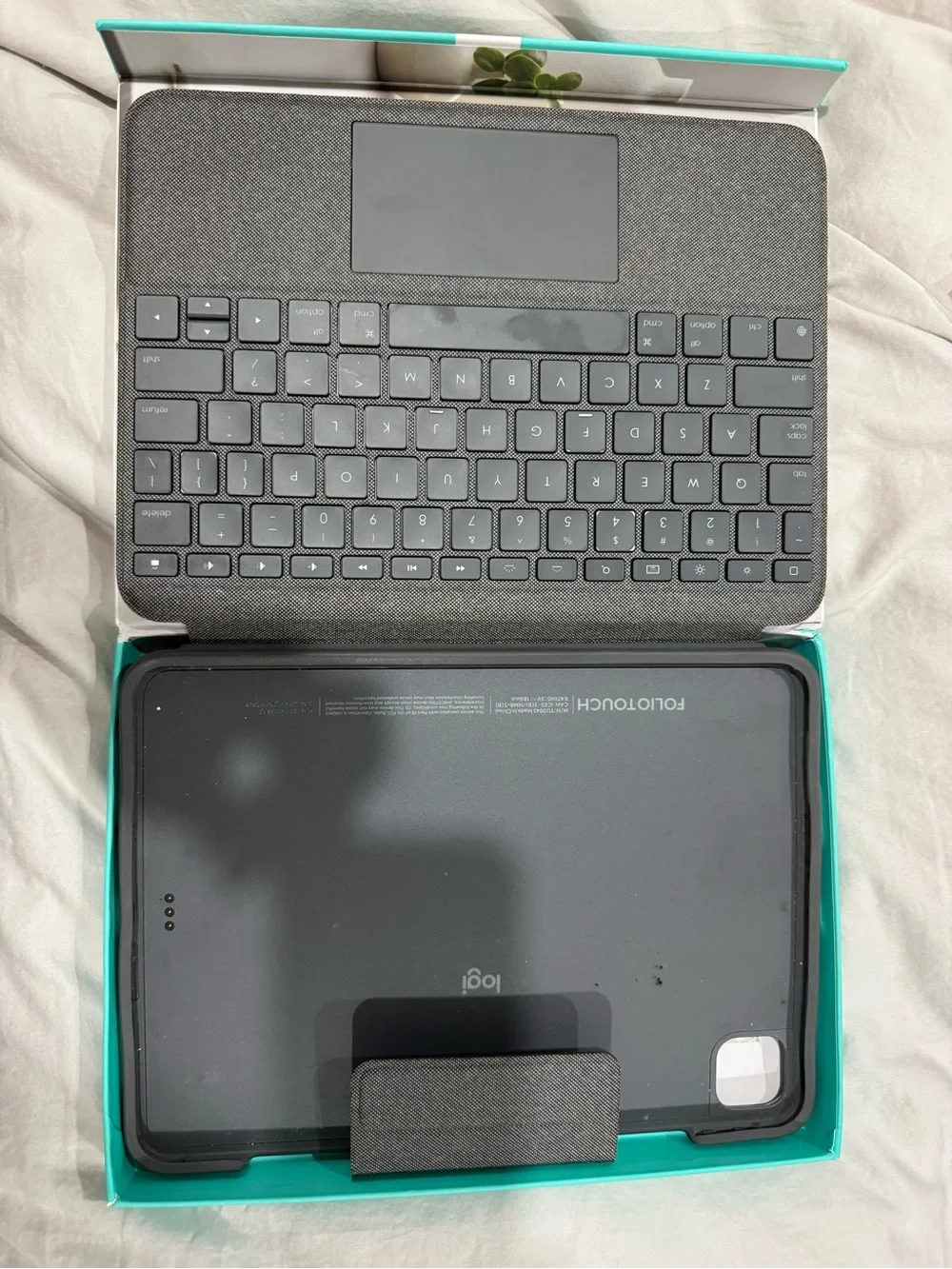 Logitech Folio Touch Keyboard Case - Black
